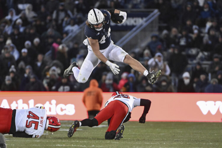 Penn State demolishes Maryland, gets a spot in Big Ten championship